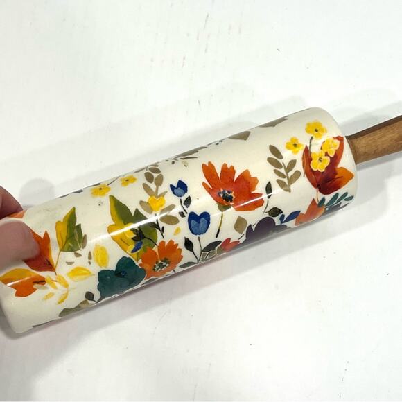 The Pioneer Woman Harvest Fall Flower Ceramic Rolling Pin w/ Acacia Handles - Picture 5 of 9